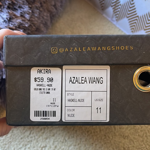 Nude Heels - Picture 6 of 9